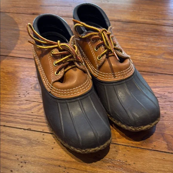 LL BEAN Duck Boots - Picture 1 of 6